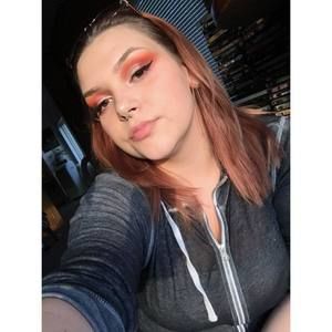 Meet your Posher, Ashlee